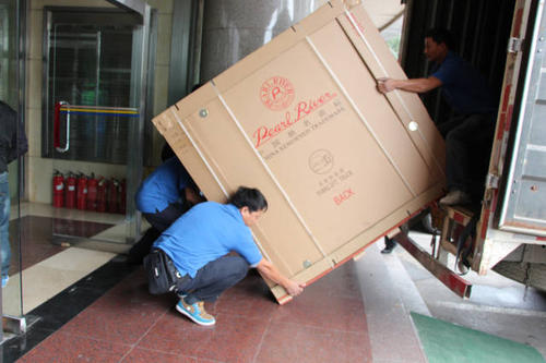 海丰钢琴贵重工艺品无忧运
